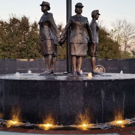 Del City  Veterans Women Memorial