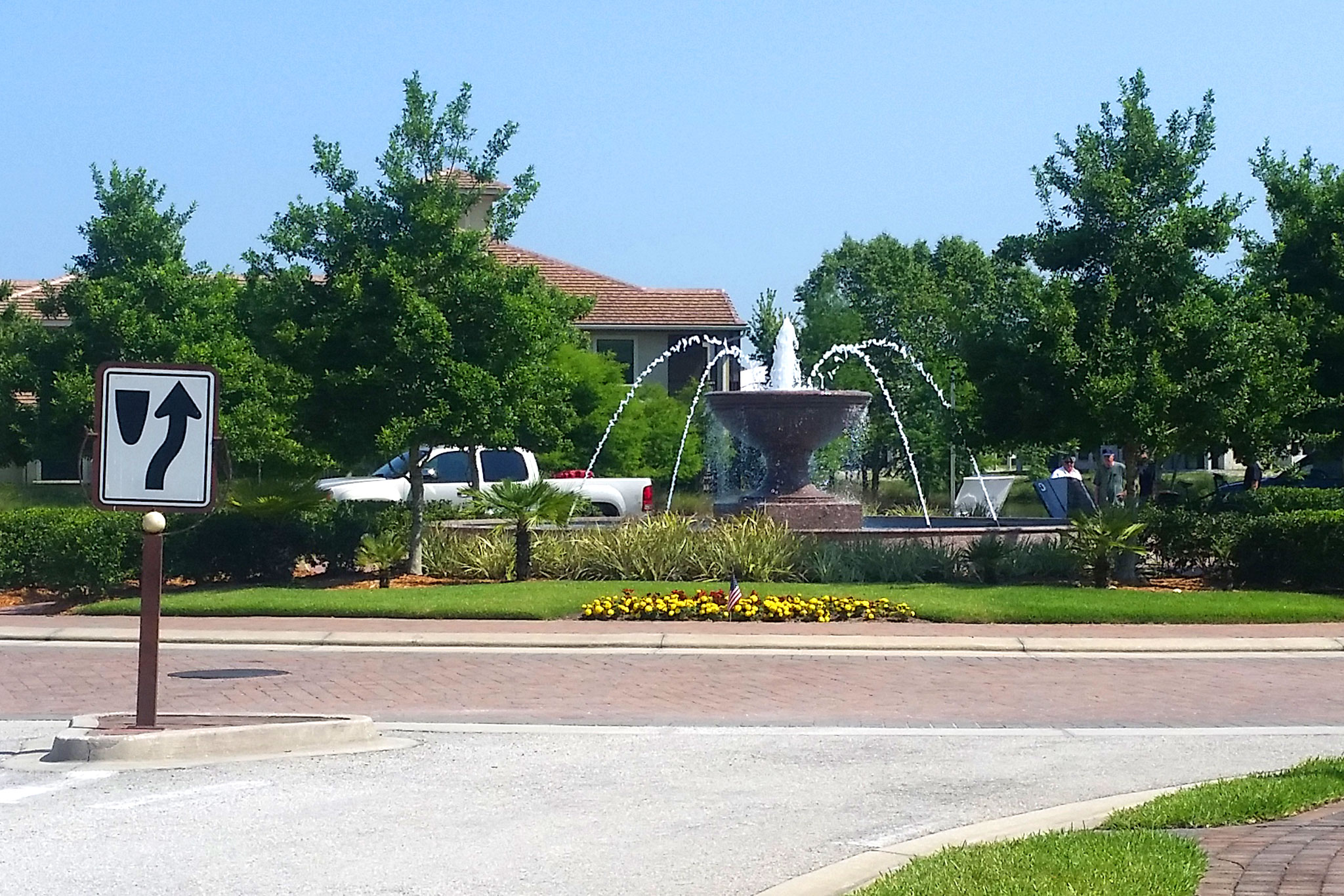 Architectural Fountain Community Roundabout