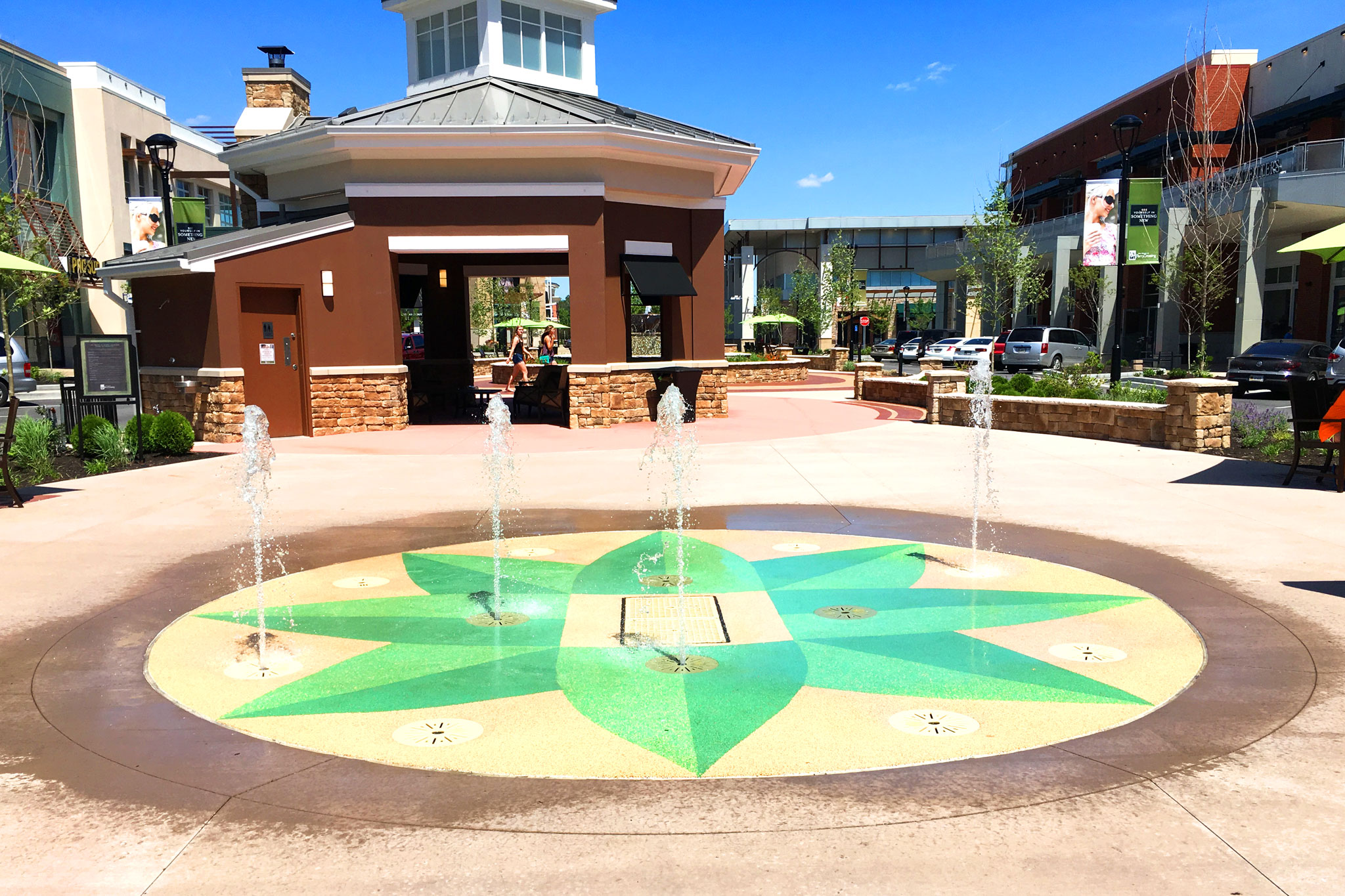 Interactive Water Feature At Retail Outlet Delta Fountains