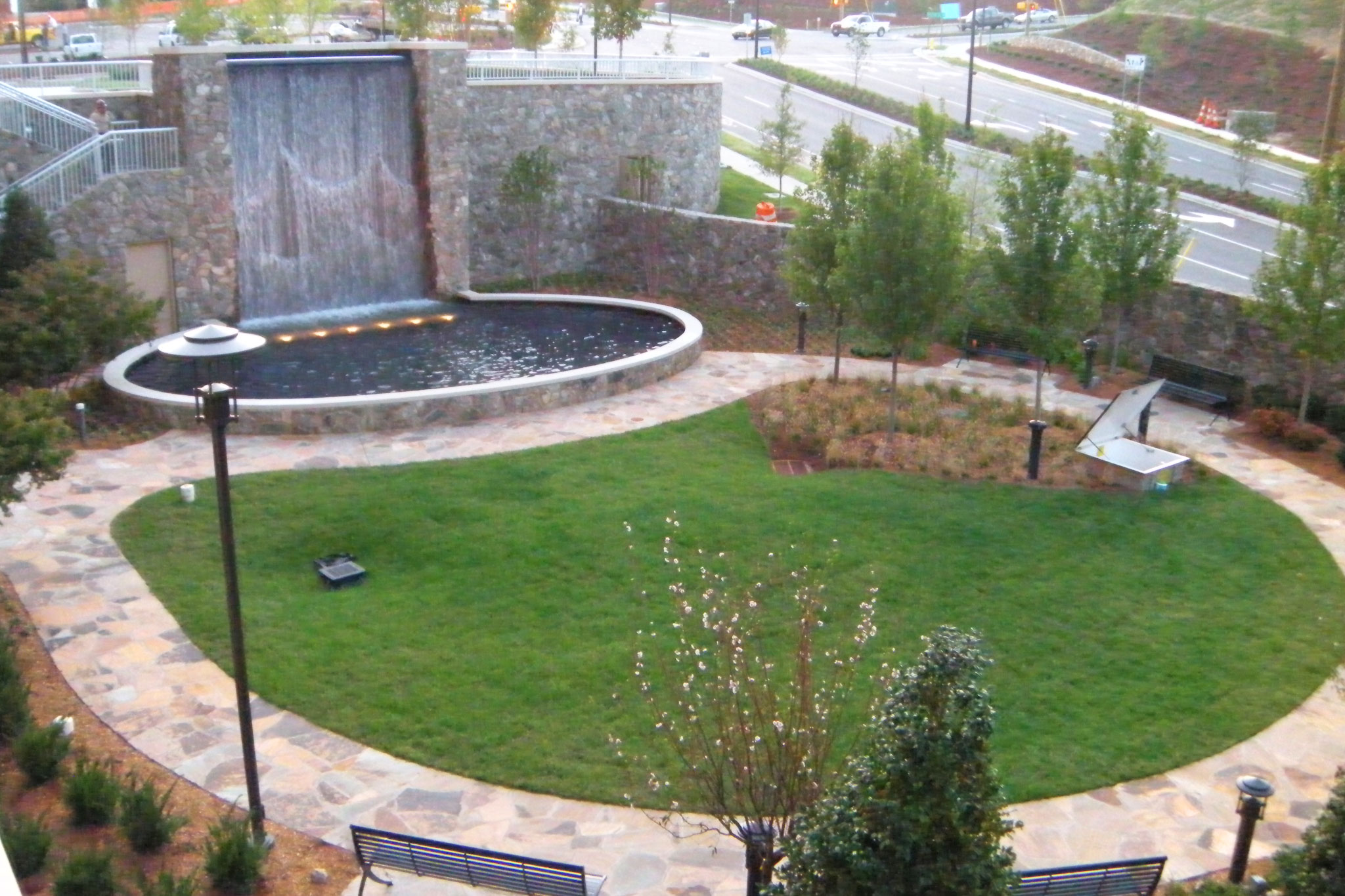 Mission Hospital Courtyard Water Wall Overview